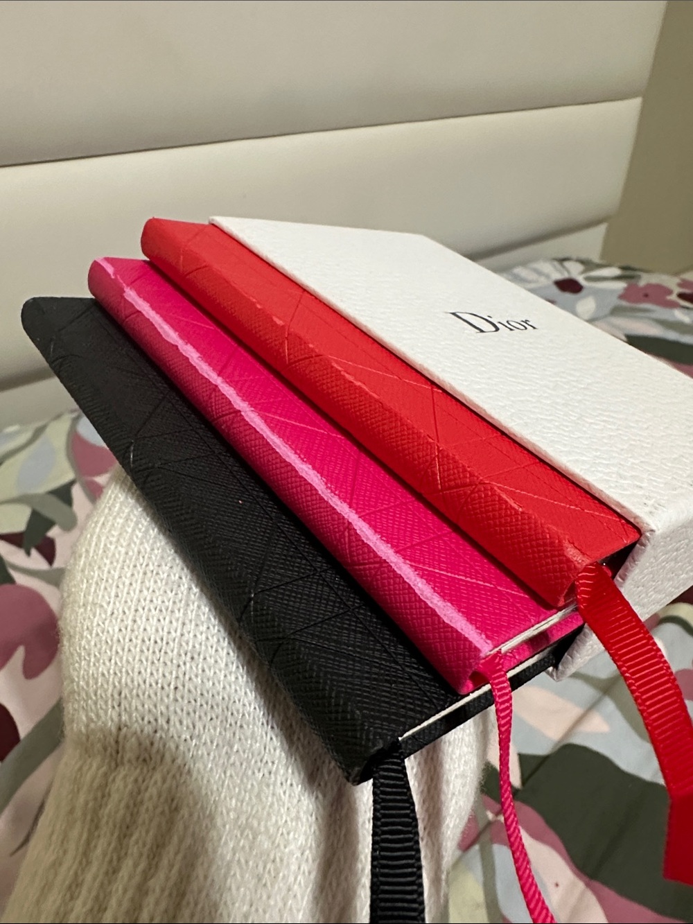Dior Mini Note Pad - Picture 9 of 10